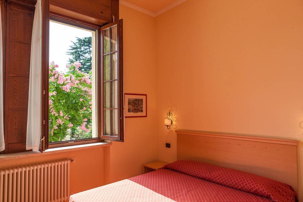 Apart-hotel Mainard