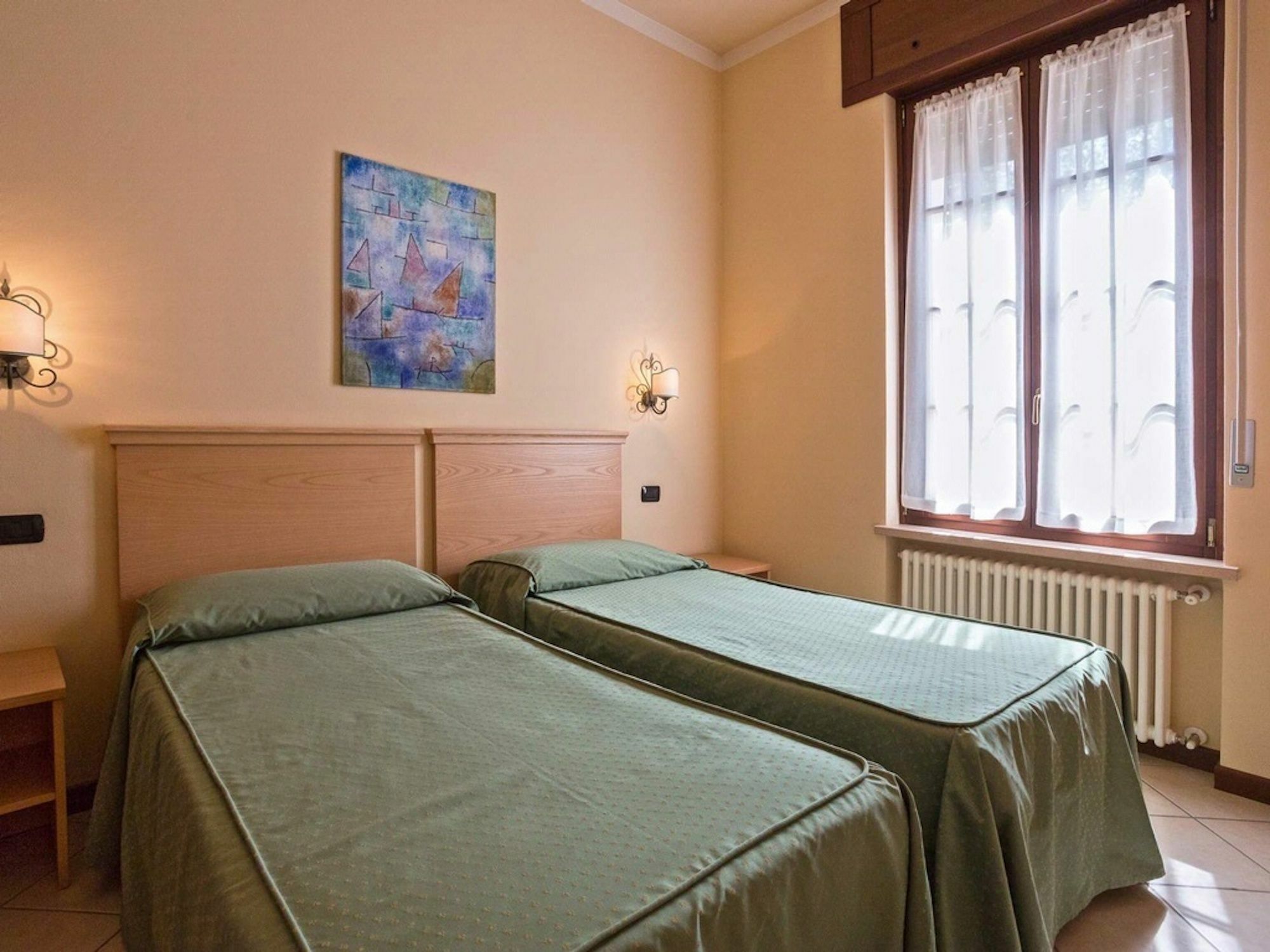 Mainard Apart-hotel
